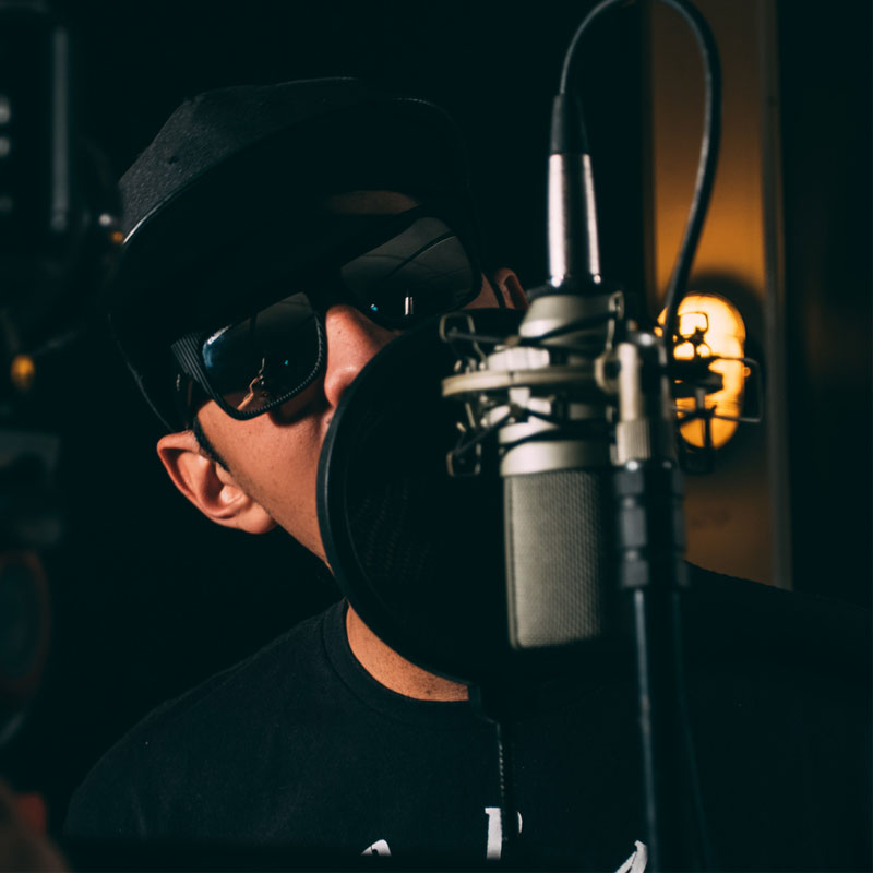 studio registrazione podcast recording studio Piacenza Fiorenzuola Casalpusterlengo Codogno cantante cantautore dj